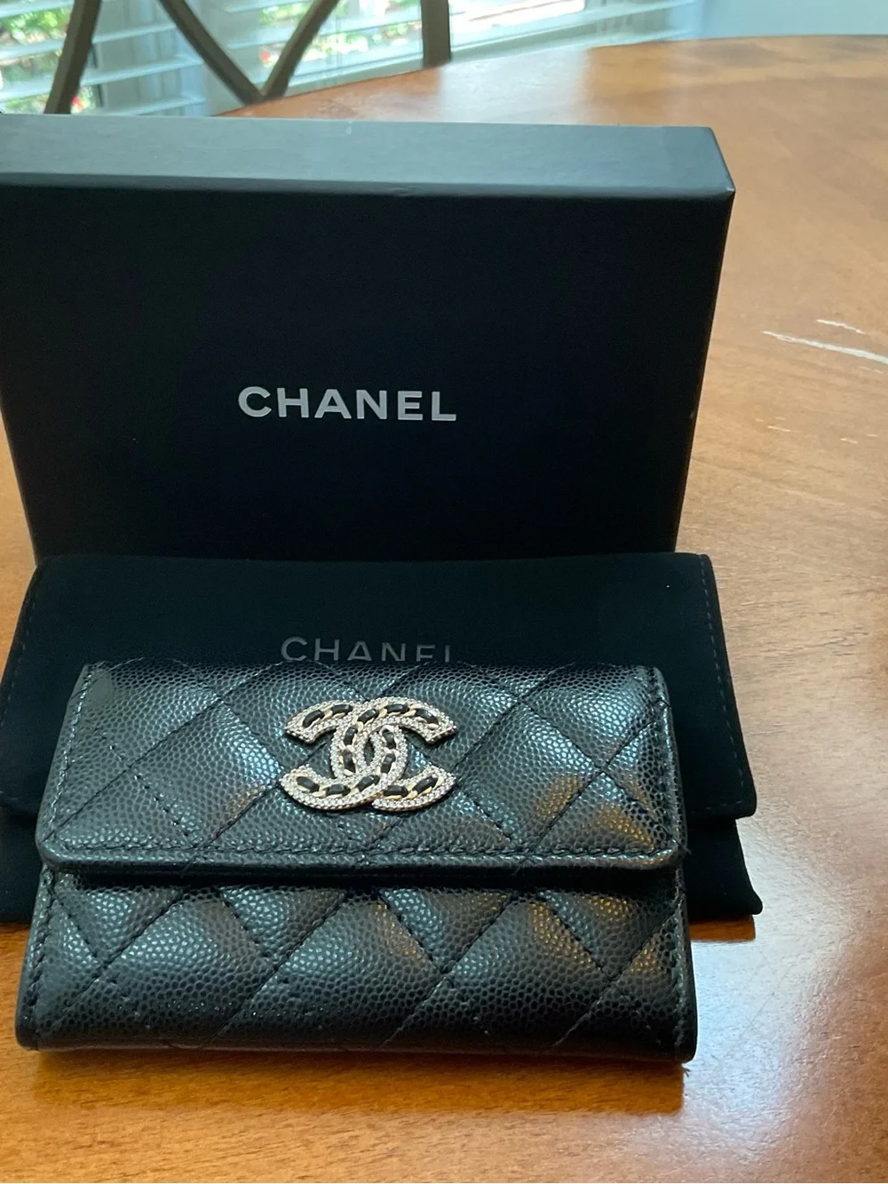 CHANEL Black Quilted Caviar Wallet. AUTHENTIC AND BRAND NEW.